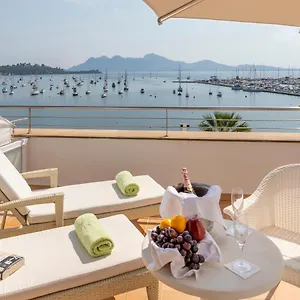 https://hotel-miramar-puerto-de-pollenca.allmallorcahotels.com